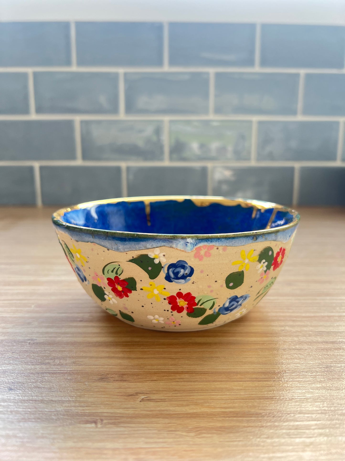 ‘Sunshiney’ display bowl